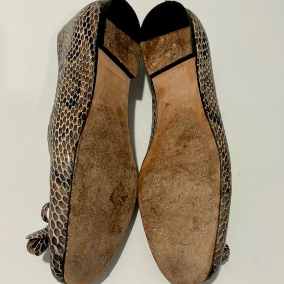 Stuart Weitzman Faux Snake Skin Ballet Flat with bow - Picture 4 of 4